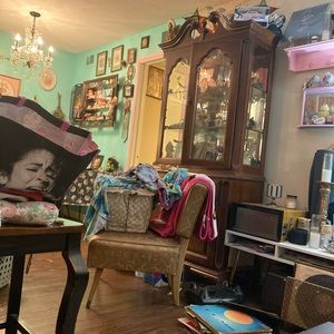 ✨Closet clean out✨